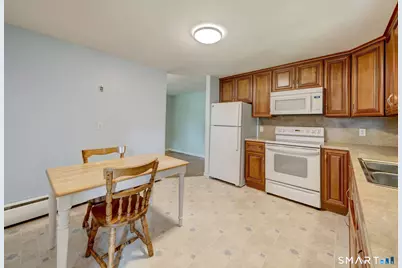 11 Forest Lane, Bloomfield, CT 06002 - Photo 11