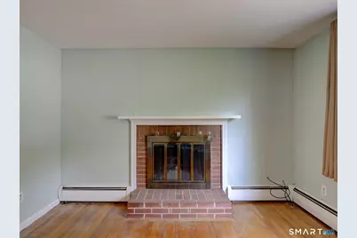 11 Forest Lane, Bloomfield, CT 06002 - Photo 5