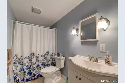 11 Forest Lane, Bloomfield, CT 06002 - Photo 13