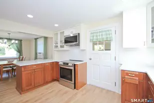 11 Esther Ave, Ellington, CT 06029 - Photo 15