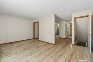 28 Meadow Ln, Windsor Locks, CT 06096 - Photo 19
