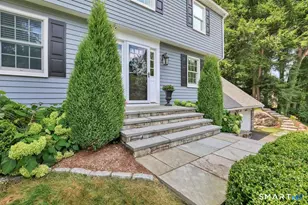 32 Stonepost Rd, Glastonbury, CT 06033 - Photo 3