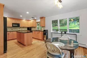 30 Cutler's Farm Rd, Monroe, CT 06468 - Photo 13