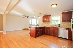 14 Horseshoe Dr, East Granby, CT 06026 - Photo 7
