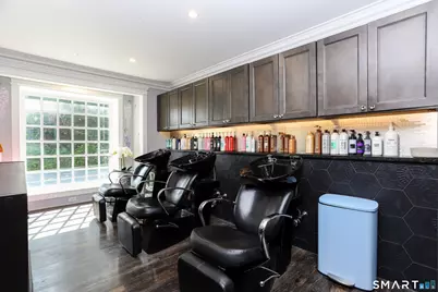 609 Main Street, Ridgefield, CT 06877 - Photo 23