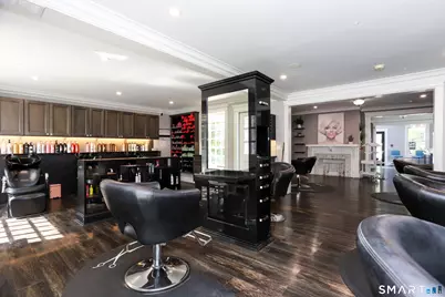 609 Main Street, Ridgefield, CT 06877 - Photo 25