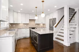 24 Harold St, Greenwich, CT 06807 - Photo 9