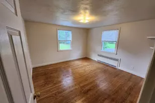 40 Glenwood St, Manchester, CT 06040 - Photo 5