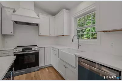 188 Kitemaug Road, Montville, CT 06382 - Photo 11