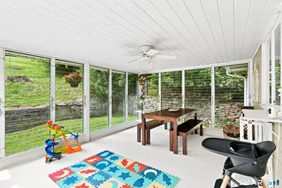 117 Brookmoor Road, West Hartford, CT 06107 - Photo 21