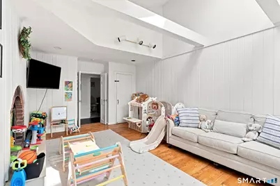 117 Brookmoor Road, West Hartford, CT 06107 - Photo 25