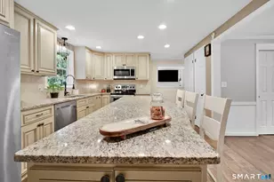 45 Colonial Dr, Enfield, CT 06082 - Photo 7