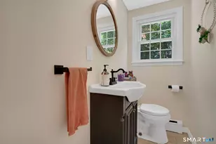 45 Colonial Dr, Enfield, CT 06082 - Photo 25