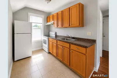 125 Willow Street, Meriden, CT 06450 - Photo 3