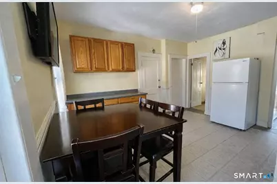 125 Willow Street, Meriden, CT 06450 - Photo 13
