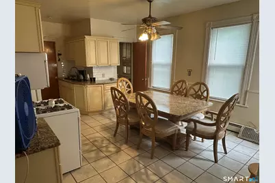 23 Shelter Street, New Haven, CT 06513 - Photo 5