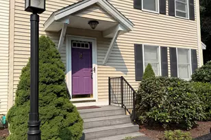 1 Castle Meadow Dr, Stonington, CT 06379 - Photo 1