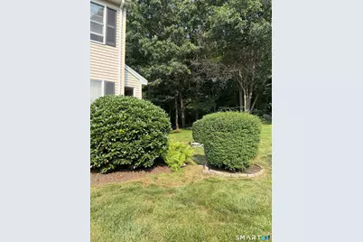 1 Castle Meadow Drive #1, Stonington, CT 06379 - Photo 3
