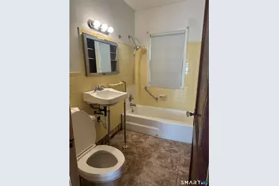 133 Grove Street, Windsor Locks, CT 06096 - Photo 13