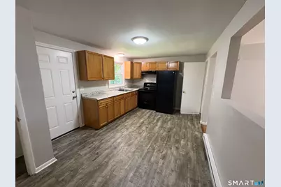 76 North Street, Meriden, CT 06451 - Photo 11