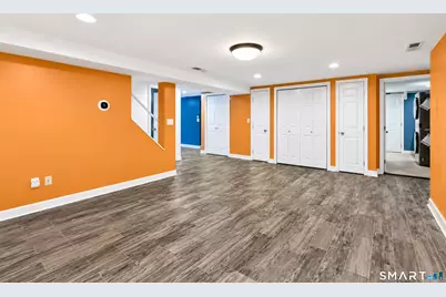 25 Seneca Road, New Haven, CT 06515 - Photo 13