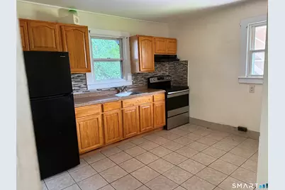 46 North 2nd Street, Meriden, CT 06451 - Photo 3