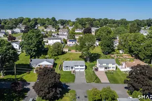 129 Midwell Rd, Wethersfield, CT 06109 - Photo 3