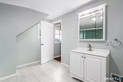 105 Grove Place, West Haven, CT 06516 - Photo 21