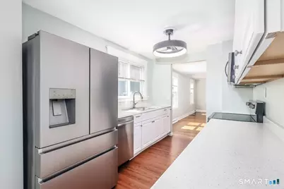 105 Grove Place, West Haven, CT 06516 - Photo 5