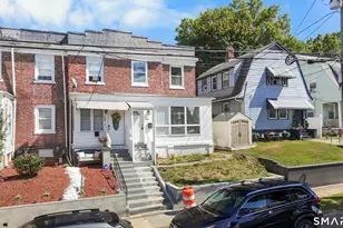 366 Remington St, Bridgeport, CT 06610 - Photo 19
