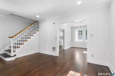 366 Remington Street, Bridgeport, CT 06610 - Photo 5