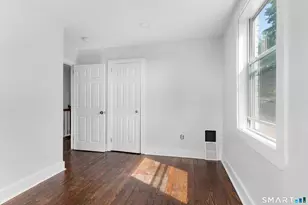 366 Remington St, Bridgeport, CT 06610 - Photo 17