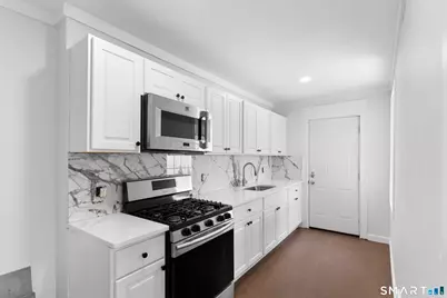366 Remington Street, Bridgeport, CT 06610 - Photo 1