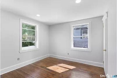 366 Remington Street, Bridgeport, CT 06610 - Photo 11