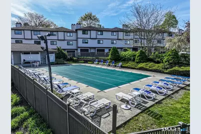 27 Crows Nest Lane #9A, Danbury, CT 06810 - Photo 5