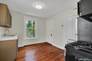 7 University Pl, New Haven, CT 06511 - Photo 7