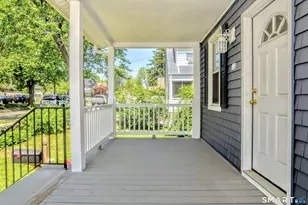 13 Carroll St, Stamford, CT 06907 - Photo 3