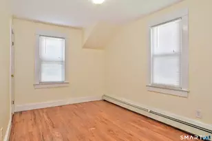 13 Carroll St, Stamford, CT 06907 - Photo 11