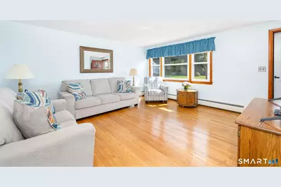 632 Circular Avenue, Hamden, CT 06514 - Photo 9
