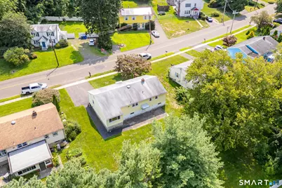 632 Circular Avenue, Hamden, CT 06514 - Photo 37