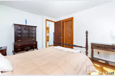 632 Circular Avenue, Hamden, CT 06514 - Photo 17
