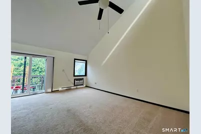 118 Osborne Street #2B, Danbury, CT 06810 - Photo 7