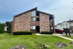 118 Osborne St, Danbury, CT 06810 - Photo 1