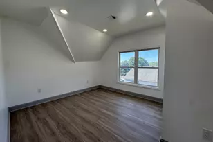 128 Jewett St, Ansonia, CT 06401 - Photo 5