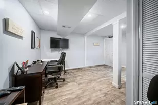 36 Belmont Ave, Meriden, CT 06451 - Photo 23