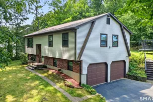 102 Colony Rd, Seymour, CT 06483 - Photo 1