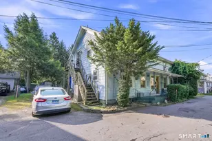 19-21 Mohegan St, Putnam, CT 06260 - Photo 1