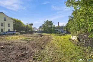 19-21 Mohegan St, Putnam, CT 06260 - Photo 39