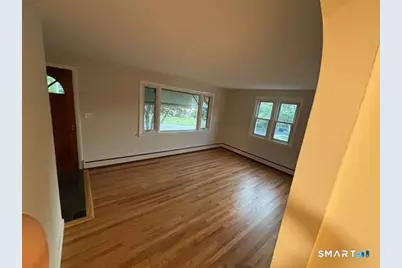 35 Pine Street, Waterford, CT 06385 - Photo 3