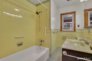 68 Pine St, Meriden, CT 06451 - Photo 19
